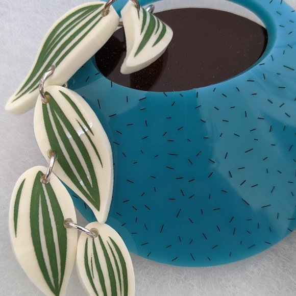 Tatty Devine Still Life Plant Brooch - Picture 2 of 4